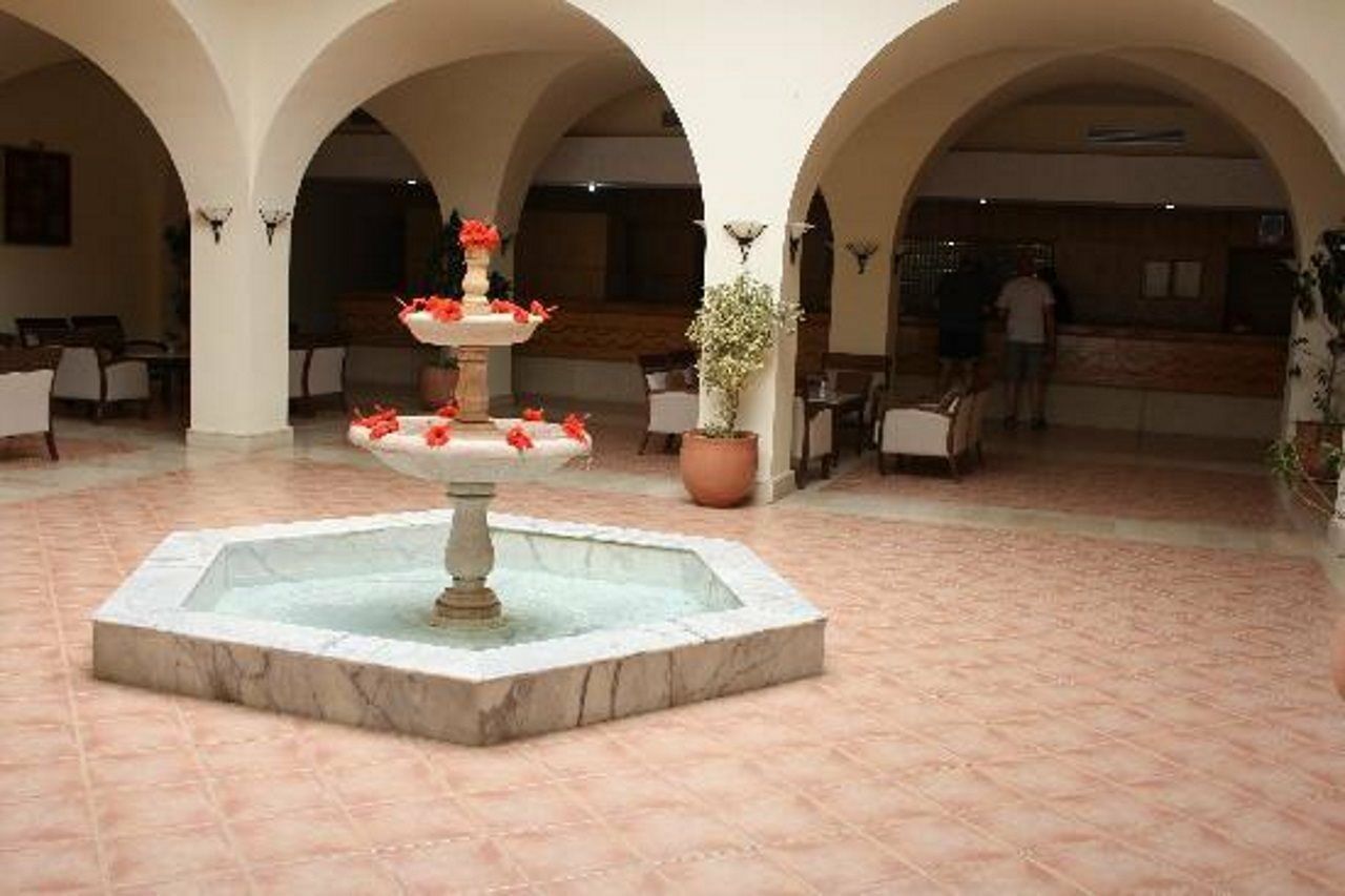 Oasis Marine Hotel Sangho Exterior foto